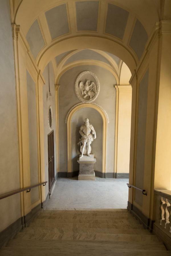 Palazzo Doria D'Angri Bed & Breakfast Naples Exterior photo